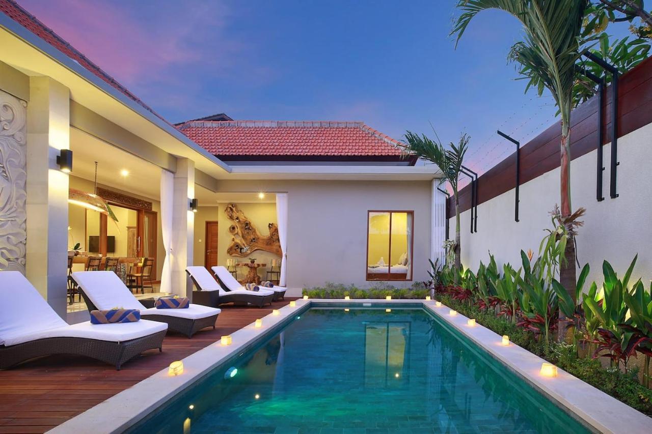 Kae Villa Anggrek 塞米亚克 外观 照片